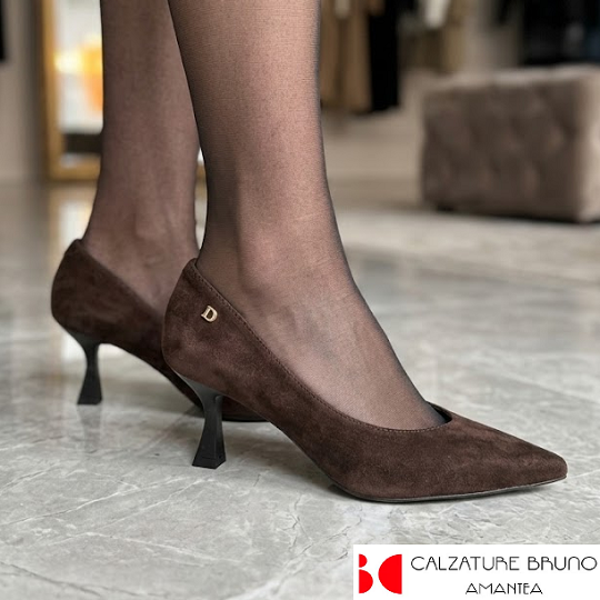 decollete-camoscio-moro-tacco5-calzature-bruno-2
